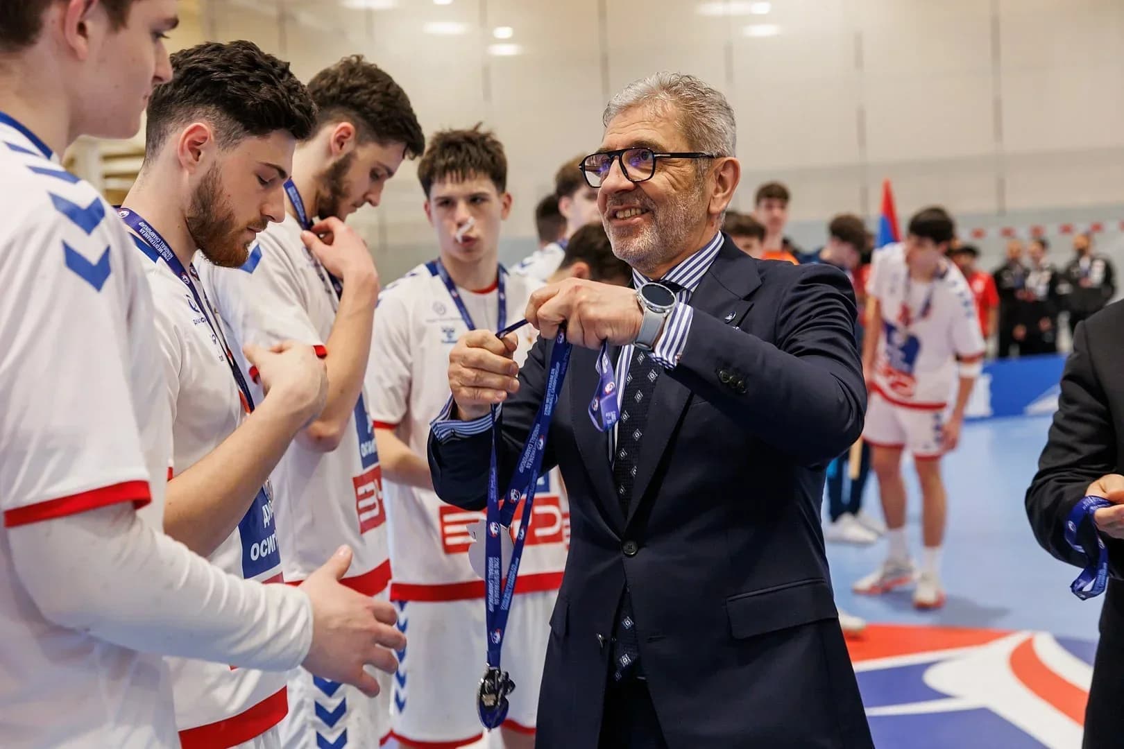 VICEPREZIDENT SZH ERNO KELECSÉNYI V KOMISII IHF PRE ROZVOJ HÁDZANEJ