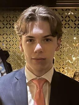 Dominik BAĎURA