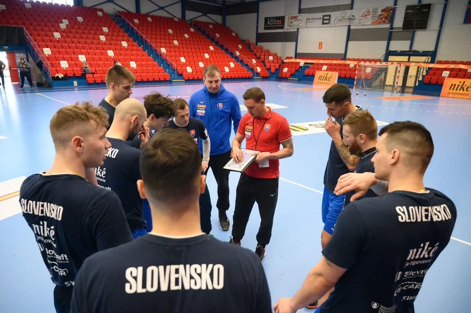 Repre muži: Slováci už v Topoľčanoch ladia formu na Belgičanov, J. Briatku nahradil M. Briatka