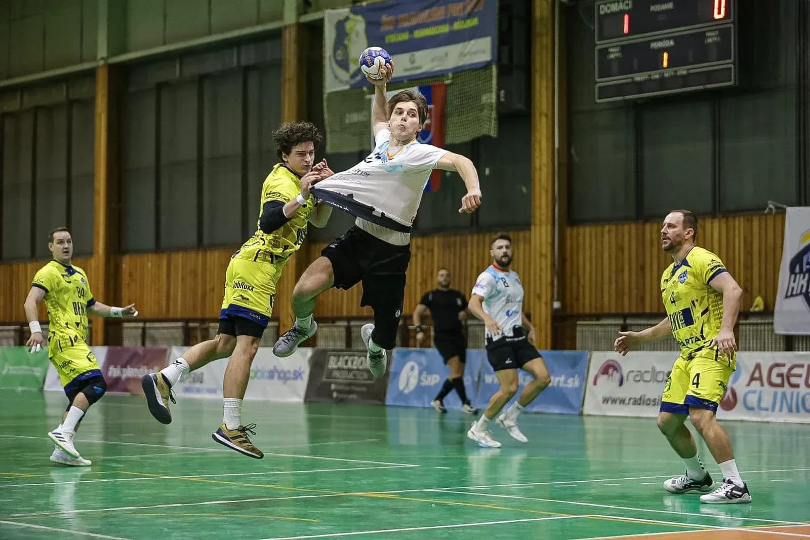 BOJNIČANIA A POVAŽANIA V 10.KOLE NHE VÍŤAZNE