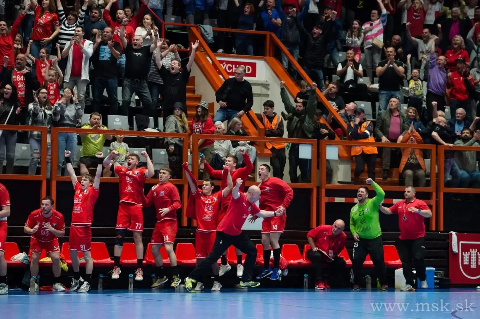NHE: Druhopolčasový obrat Považanov, získali majstrovský mečbal