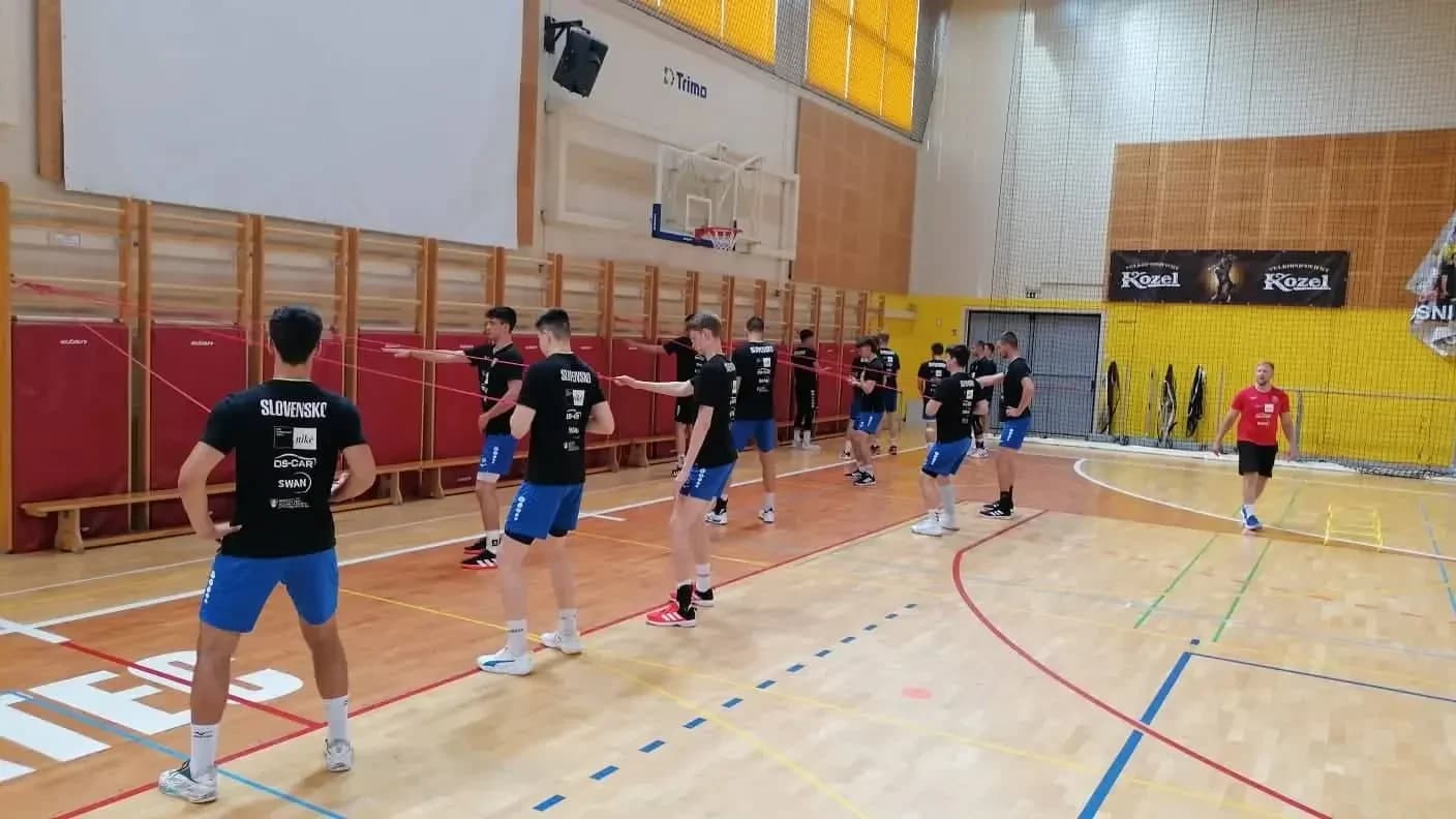 Repre kadeti: Víťazný vstup kadetov do turnaja v Taliansku
