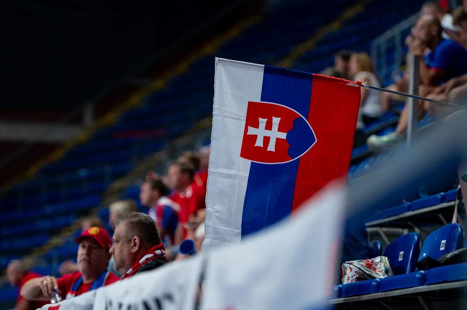 KADETKY DNES PROTI SLOVINKÁM, KADETI VYZVÚ FÍNOV