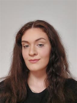 Jana ŠIMALIAKOVÁ