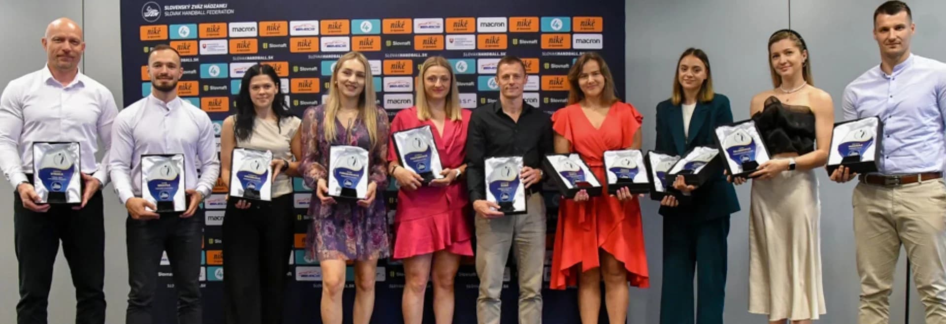 Tretíkrát Ľubomír Ďuriš, Barbora Lancz premiérovo víťazkou ankety SZH