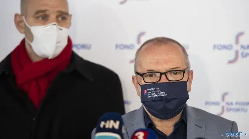 Kluby sa môžu uchádzať o pomoc. Križan: Podarila sa dobrá vec