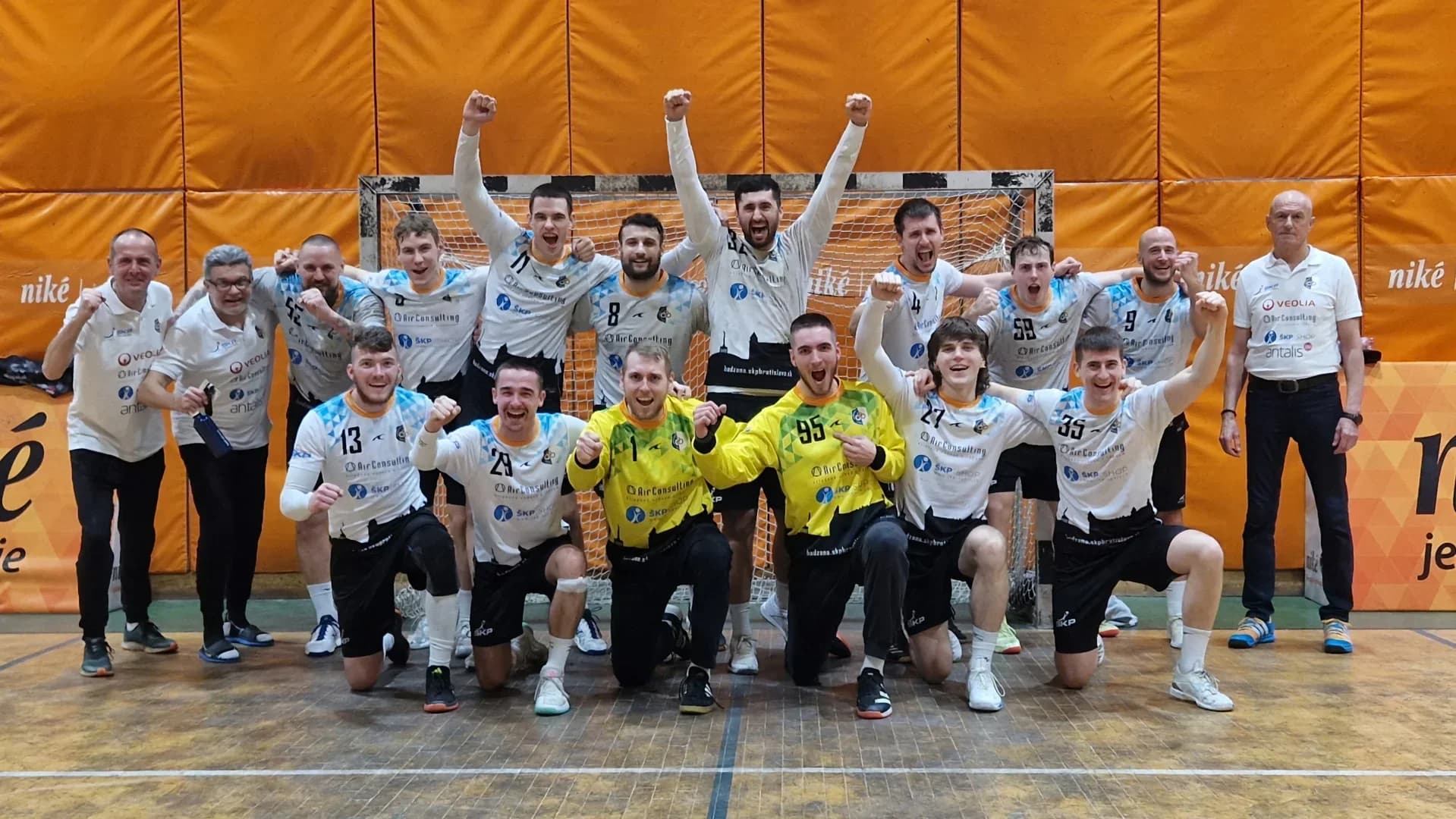 NHE: ŠKP uspel v priamom súboji o play-off