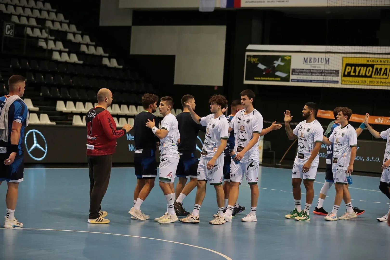 NHE: Prešov proti Záhorákom víťazne o 21 gólov, Bojnice prvýkrát zabrali vonku
