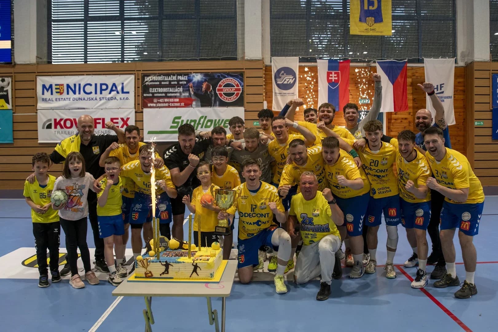 1. LIGA MUŽOV: DUNAJSKÁ STREDA TO ZVLÁDLA A TRETÍ ROK PO SEBE SA PREDSTAVÍ V BARÁŽI NHE