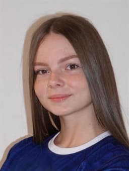 Viktória KOPČÍKOVÁ