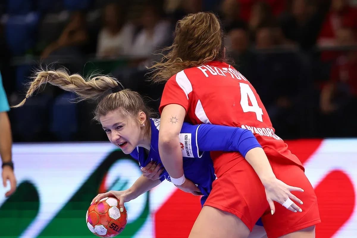 SLOVENKY PO VÝBORNOM PRVOM POLČASE NAPOKON PREHRALI S MAĎARKAMI