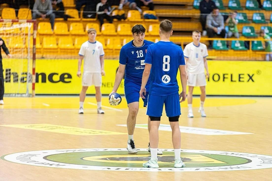 REPRE KADETI: PRVÝ ZRAZ SEZÓNY V PÚCHOVE AJ S DVOMI MEDZIŠTÁTNYMI ZÁPASMI