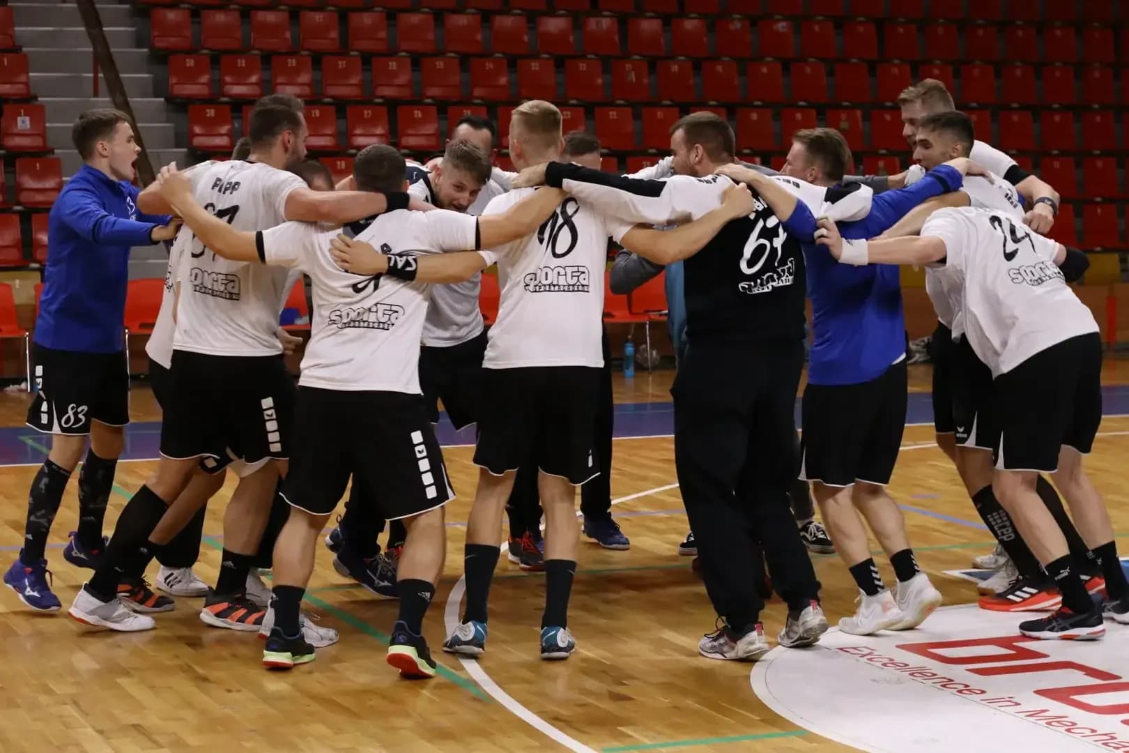V Hlohovci šláger Sporta - Tatran aj s Rábekom, v Košiciach sa nehrá