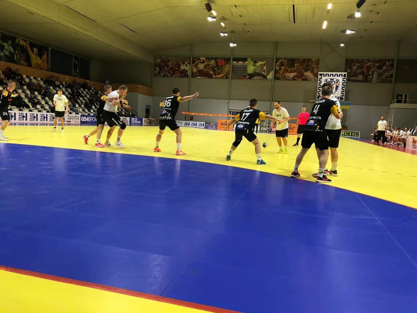 NHE: Modra sa výhrou v Hlohovci vyhne Prešovu