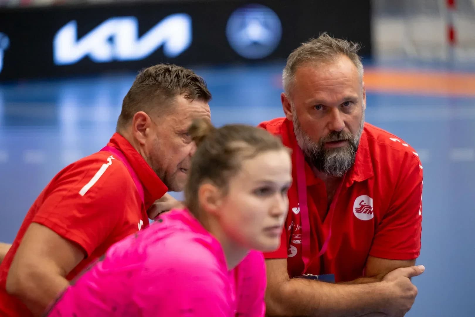 ROZHOVOR: REPREZENTAČNÝ TRÉNER JAN BEŇADIK O ÚVODNÝCH ZÁPASOCH SEZÓNY PROTI ŠPANIELKAM