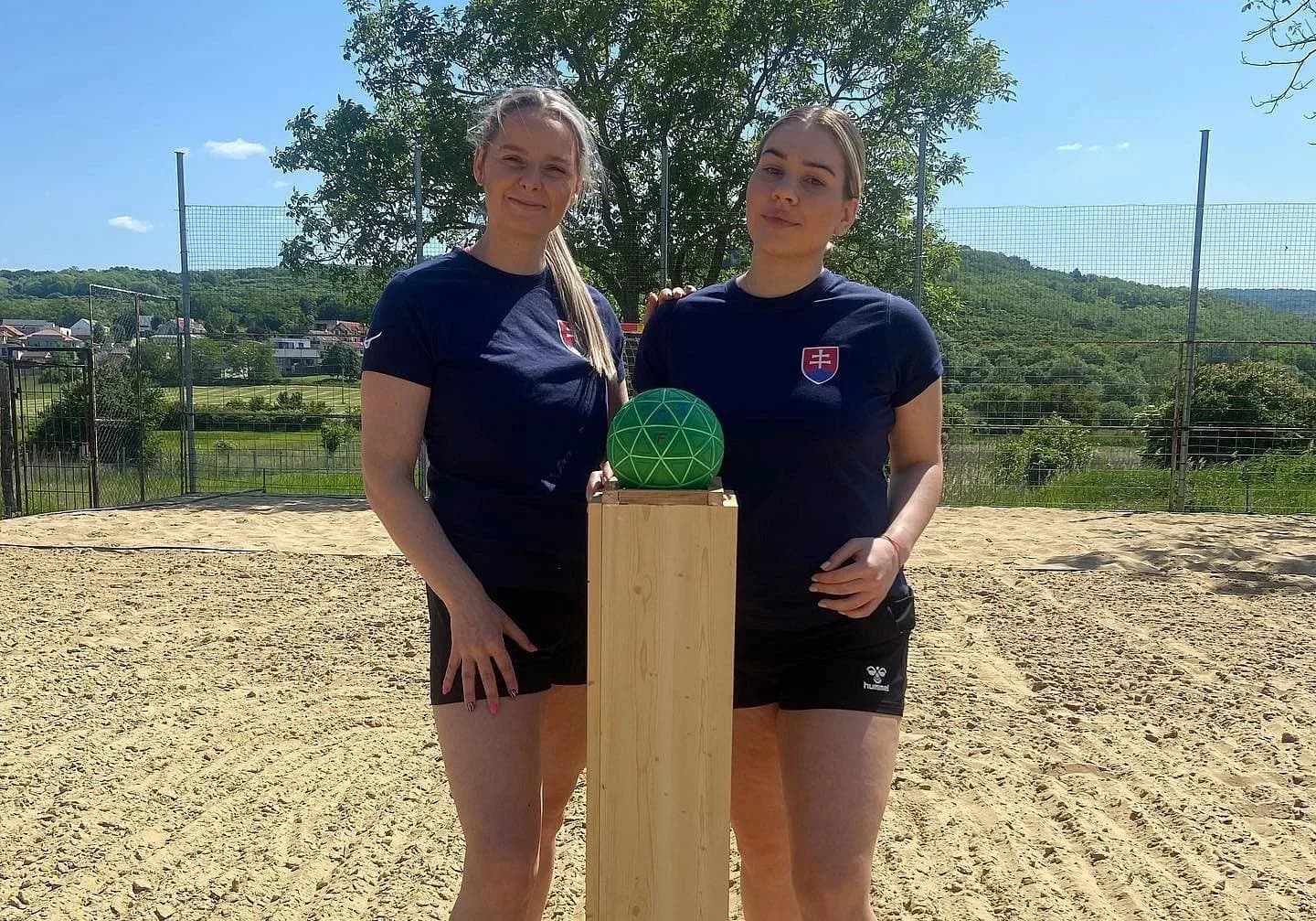Haščíková a Kellner rozhodkyňami EHF v plážovej hádzanej
