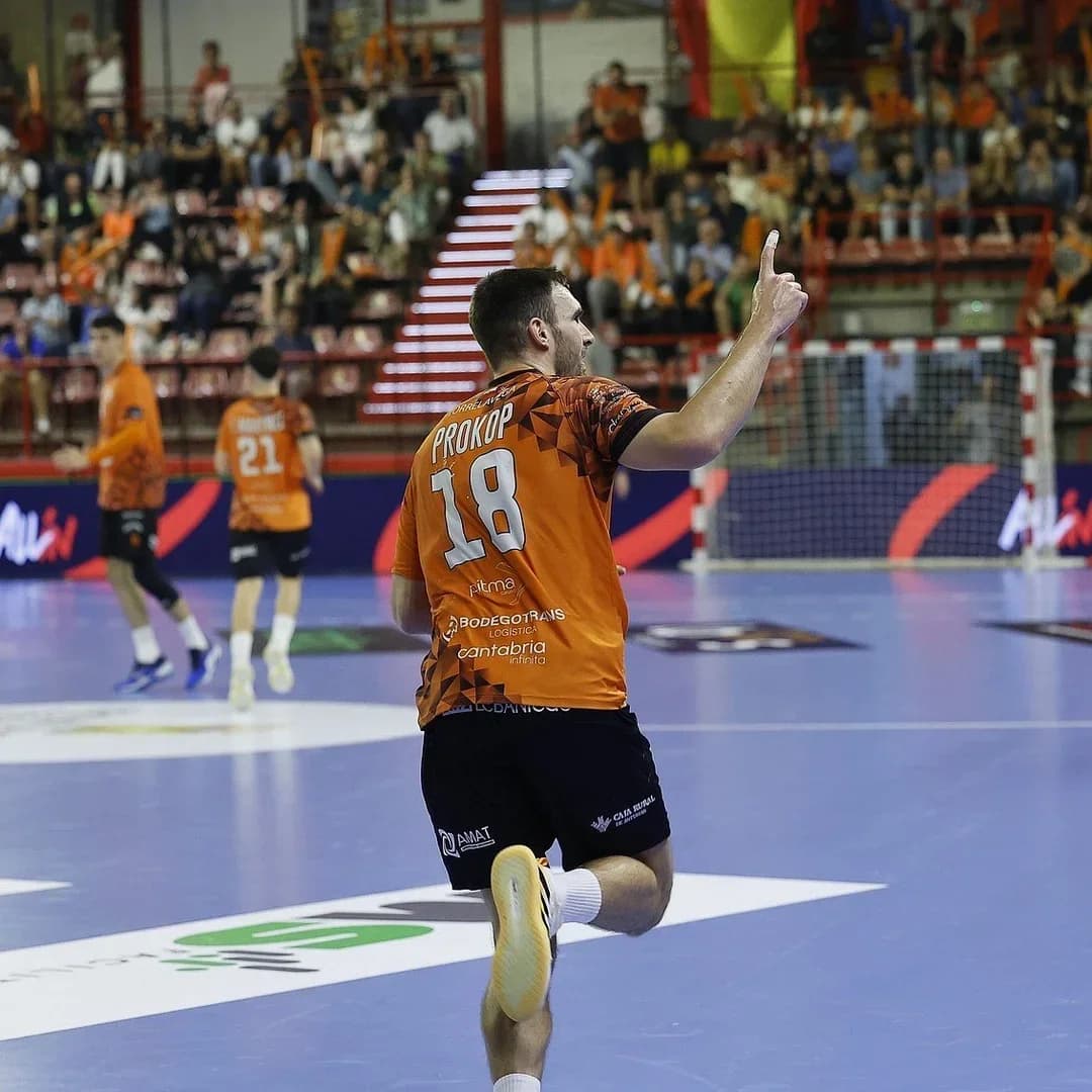 JAKUB PROKOP HRÁČOM MESIACA