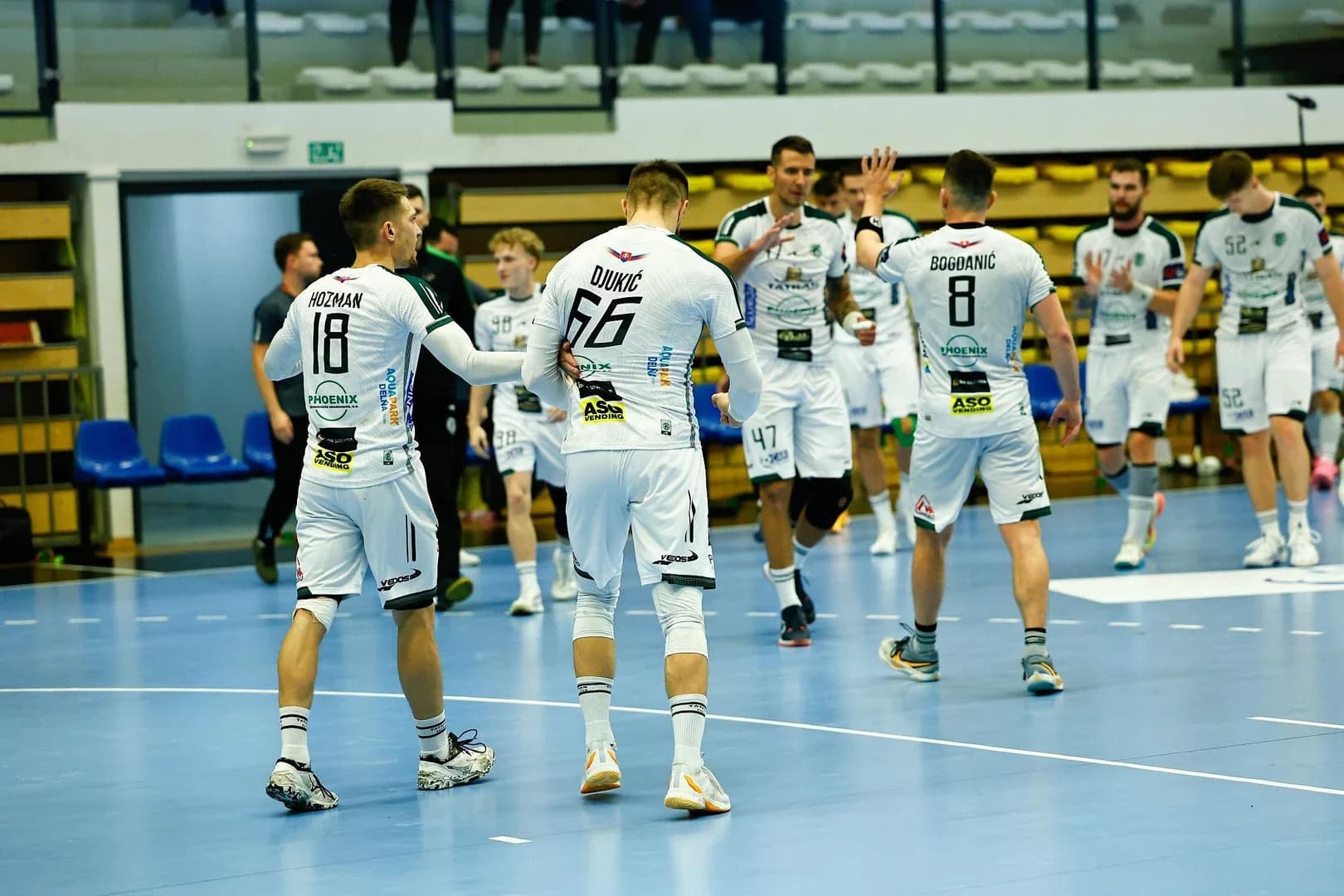 EURÓPSKE SÚŤAŽE: HRÁČKY DAC-U VALCUJÚ, PREŠOVČANIA VYDRELI INFARKTOVÚ REMÍZU A DNES VYZVÚ ŠVÉDSKEHO FAVORITA