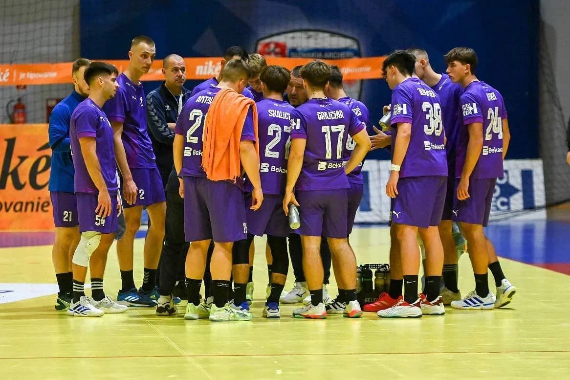 SLOVENSKÝ POHÁR MUŽOV: OSEMFINÁLOVÁ DOHRÁVKA PRE HLOHOVEC, KOŠICE VYPADLI