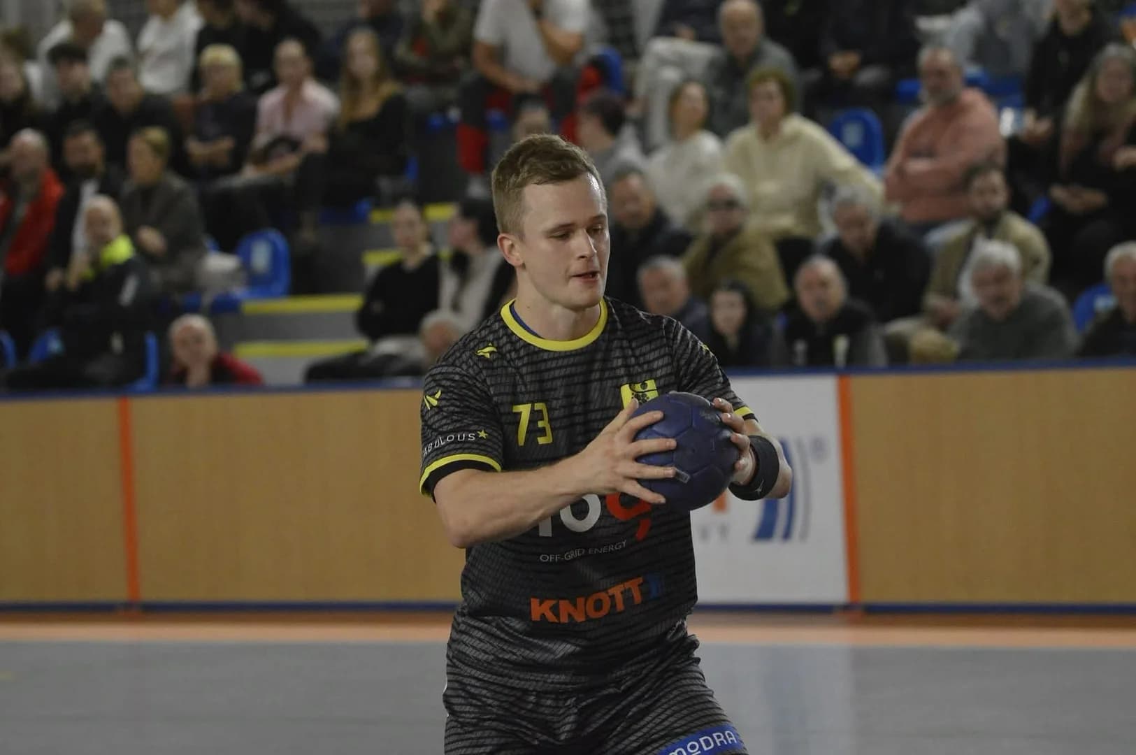 HANDBALL EXTRALIGA: DOMÁCE RADOSTI AJ DÔLEŽITÉ BODY PRE NOVÉ ZÁMKY