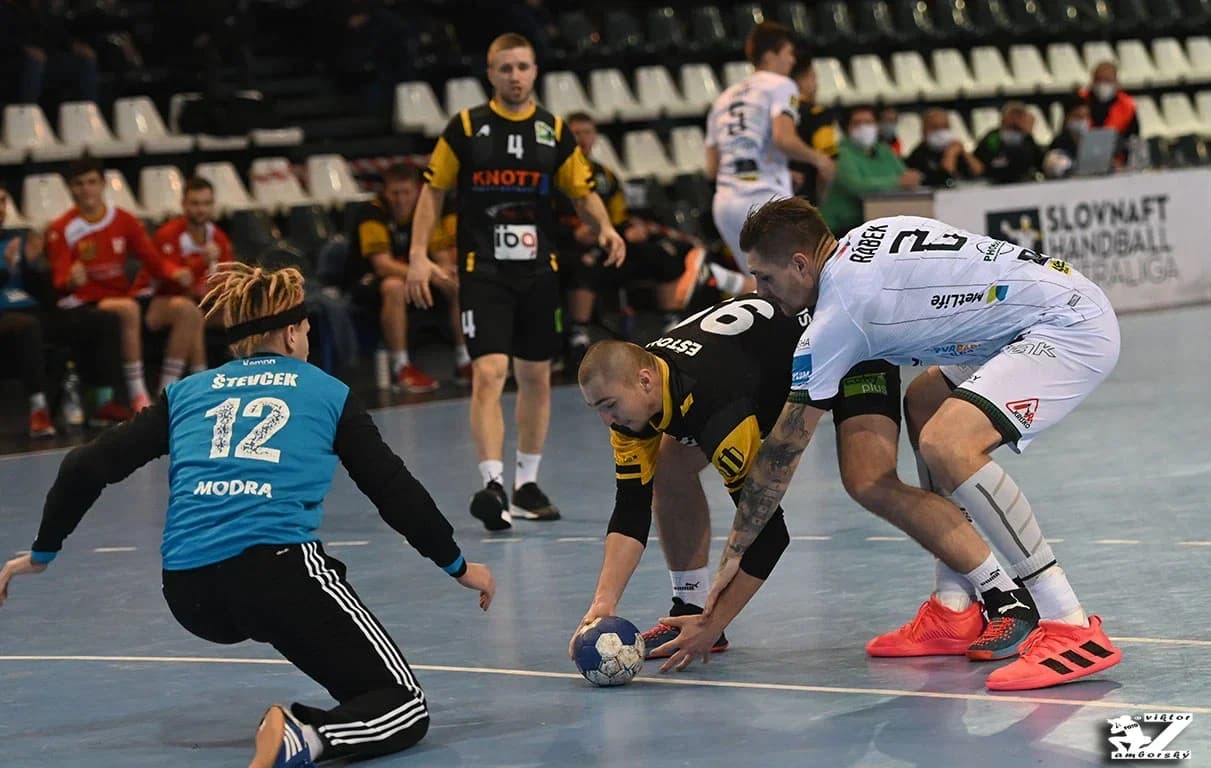 Modra doplatila na vynútenú pauzu, negatívnu sériu chce pretrhnúť v sobotu