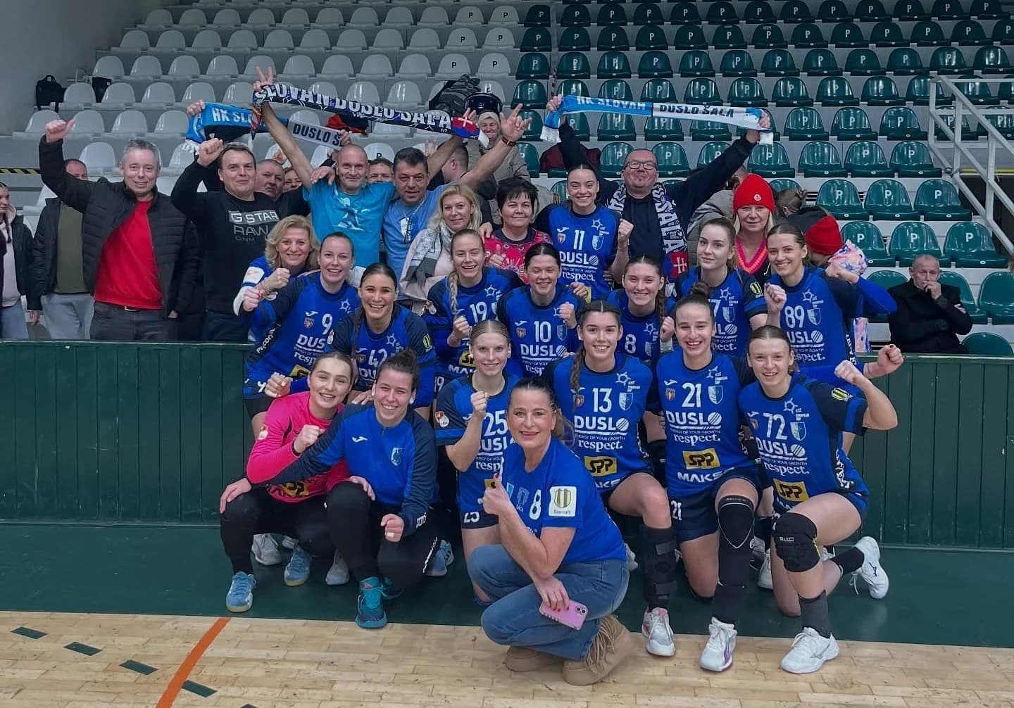 SLOVENSKÝ POHÁR ŽIEN: DAC TROFEJ NEOBHÁJI, DO FINÁLE ŠAĽA A MICHALOVCE