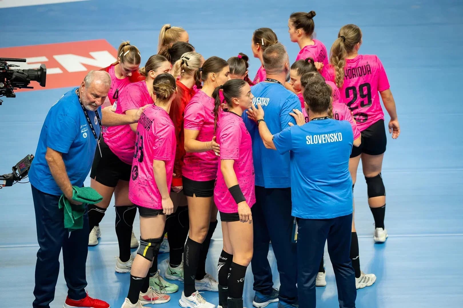 REPRE ŽENY: ODPOČÍTAVAME POSLEDNÉ HODINY DO ZÁPASU PROTI OLYMPIJSKÝM ŠAMPIÓNKAM
